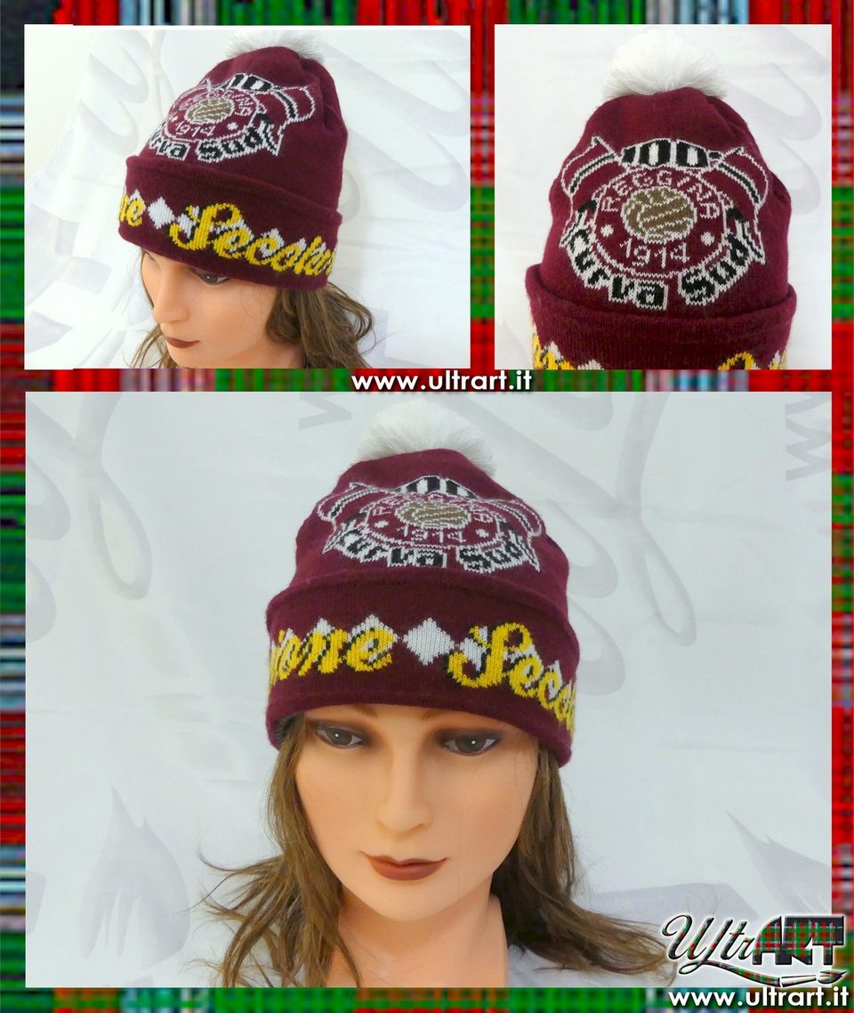 Cappello in lana bordeaux con ricamo ad alta definizione e pon pon